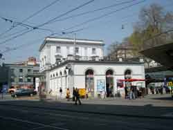 bahnhof_stadelhofen1_k.jpg